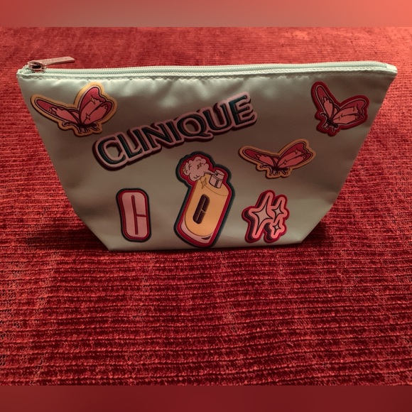 Clinique Cosmetic Bag - Picture 2 of 7